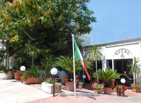 Hotel Pace San Giovanni Rotondo Ngoại thất bức ảnh